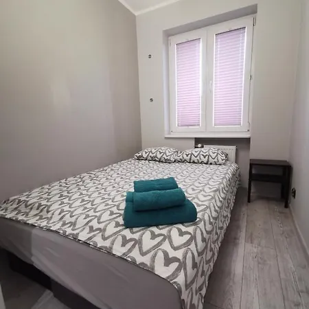 Apartament 66