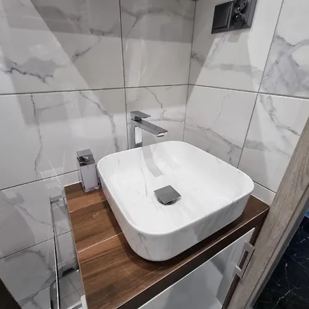 公寓 Apartament 66